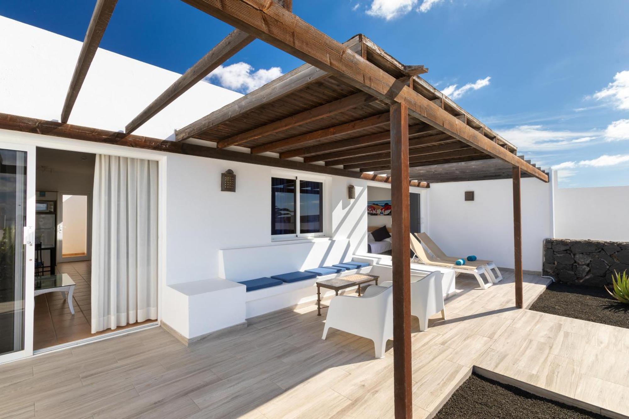 Deluxe Bungalow